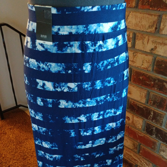 a.n.a Dresses & Skirts - ANA, tie-dyed striped Rayon knit skirt